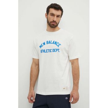 New Balance tricou din bumbac barbati, culoarea bej, cu imprimeu, MT41514SST ieftin