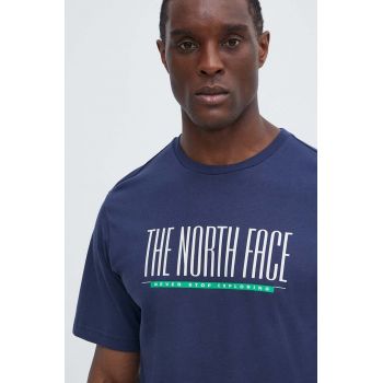 The North Face tricou din bumbac barbati, culoarea albastru marin, cu imprimeu, NF0A87E78K21 ieftin