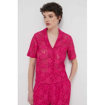 Desigual camasa SIENA femei, culoarea roz, cu guler clasic, relaxed, 24SWCW30 de firma originala