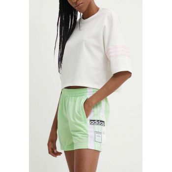 adidas Originals pantaloni scurti femei, culoarea verde, cu imprimeu, high waist, IP0719