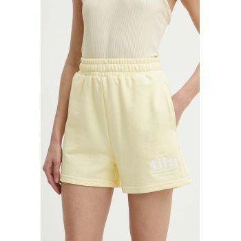 Fila pantaloni scurti Linyi femei, culoarea galben, cu imprimeu, high waist, FAW0763