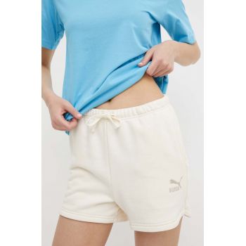 Puma pantaloni scurti din bumbac BETTER CLASSIC culoarea bej, cu imprimeu, high waist, 624236 ieftini