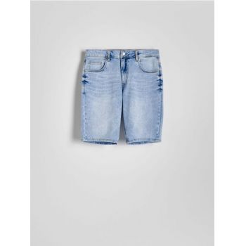 Reserved - Pantaloni scurți slim fit din denim - albastru ieftini