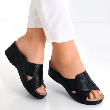 Papuci dama cu platforma Negri din Piele Ecologica Anya de firma originali