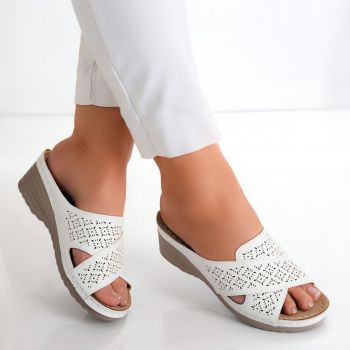 Papuci dama cu platforma Albi din Piele Ecologica Anya