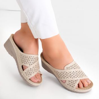 Papuci dama cu platforma Bej din Piele Ecologica Anya