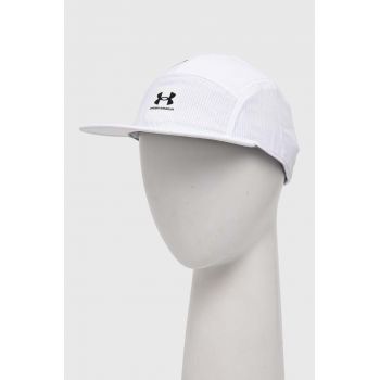 Under Armour sapca Iso-Chill Armourvent culoarea alb, cu imprimeu ieftina