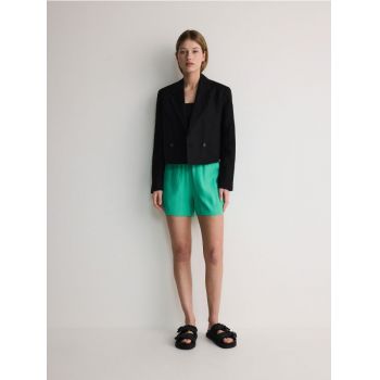 Reserved - Pantaloni scurți cu conținut ridicat de viscoză - verde