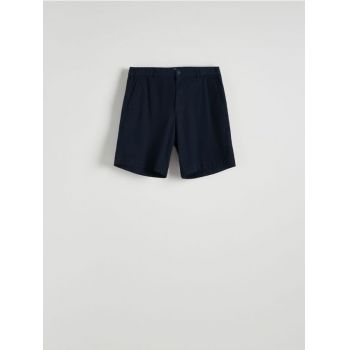 Reserved - Pantaloni scurți regular - bleumarin