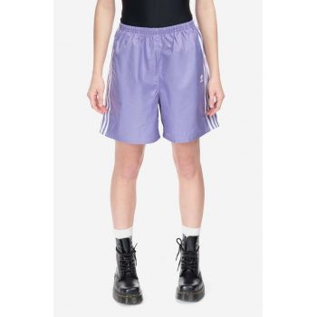 adidas Originals pantaloni scurți femei, culoarea violet, cu imprimeu, high waist IB7300-violet de firma originali
