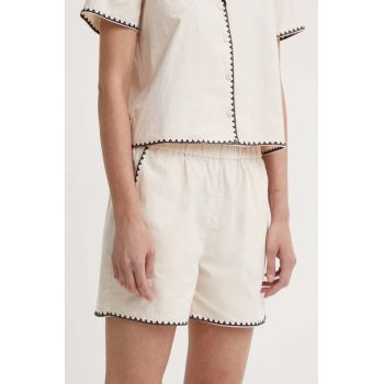 Résumé pantaloni scurti din bumbac BeatriceRS Shorts culoarea bej, neted, high waist, 121881184