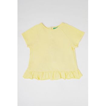 Tricou cu aplicatii cu volane