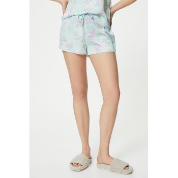 Pantaloni scurti de pijama cu model floral si snur