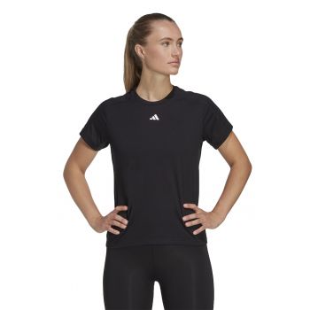 Tricou cu decolteu la baza gatului - pentru fitness