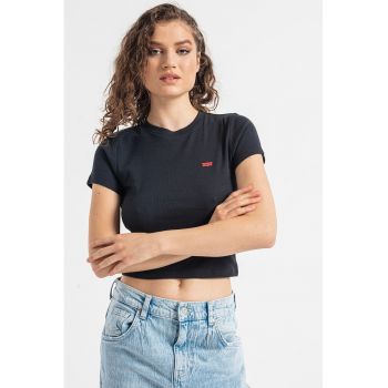 Tricou slim fit crop Essential la reducere