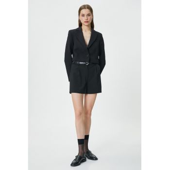 Pantaloni scurti cu buzunare oblice