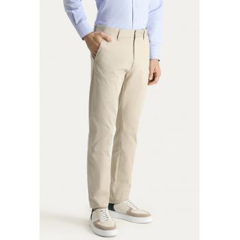 Pantaloni chino slim fit