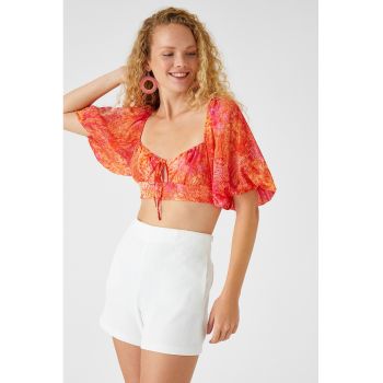 Bluza crop cu imprimeu grafic