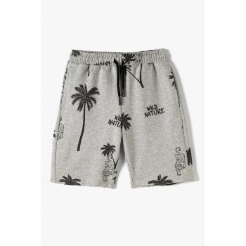 Pantaloni scurti cu imprimeu tropical