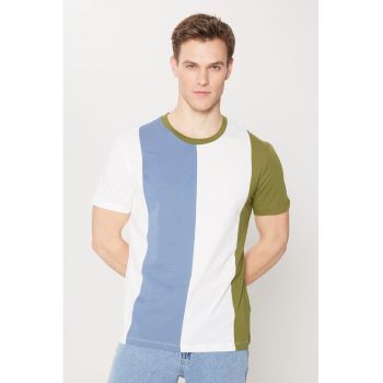 Tricou colorblock cu decolteu la baza gatului