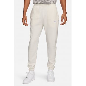 Pantaloni de trening cu logo brodat