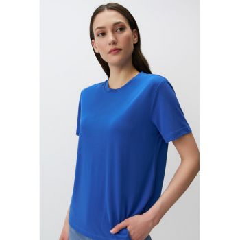Tricou din amestec de modal cu decolteu la baza gatului