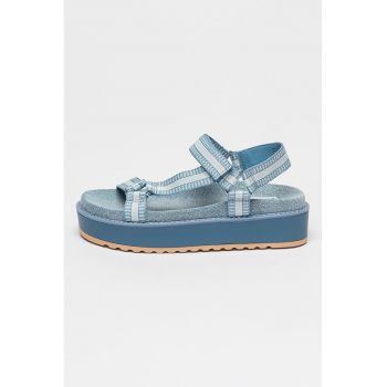 Sandale cu talpa flatform Mayville
