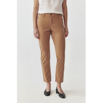 Pantaloni chino conici