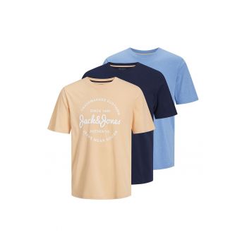 Set de tricouri cu decolteu la baza gatului si imprimeu logo - 3 piese