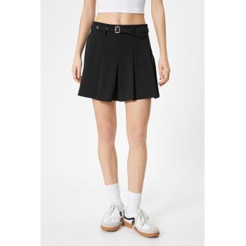 Fusta-pantalon mini cu pliuri