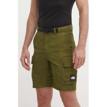 The North Face pantaloni scurți outdoor culoarea verde, NF0A879RPIB1