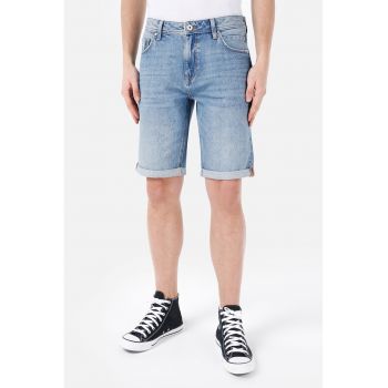 Blugi scurti regular fit