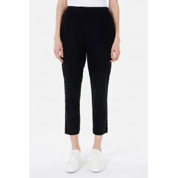 Pantaloni crop cu talie inalta