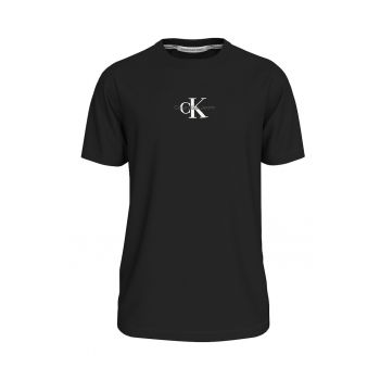 Tricou de bumbac cu decolteu la baza gatului si logo pe piept