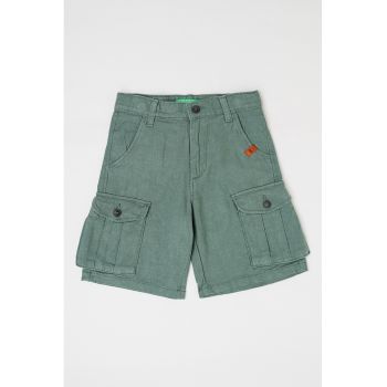 Pantaloni scurti cargo din amestec de in