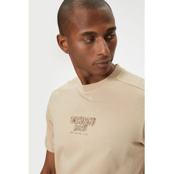 Tricou cu detaliu text