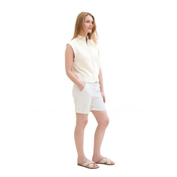 Pantaloni scurti chino cu talie medie