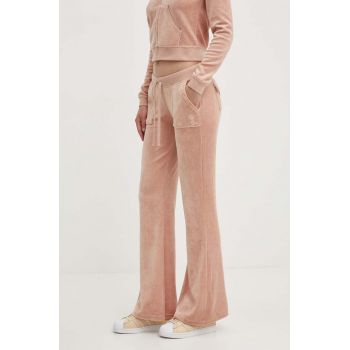 Juicy Couture pantaloni de trening din velur CAISA culoarea bej, neted, JCSEBJ008