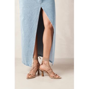 Sandale de piele intoarsa su barete multiple
