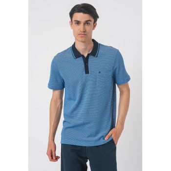 Tricou polo cu buzunar pe piept