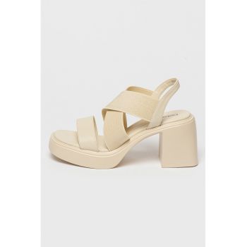 Sandale slingback cu toc masiv