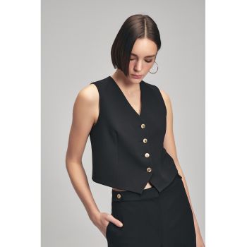 Vesta crop cu nasturi contrastanti