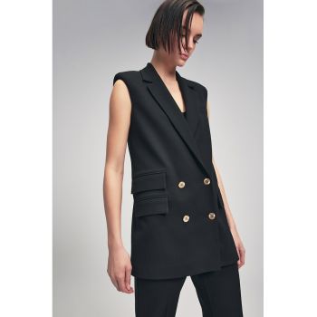 Vesta-sacou cu doua randuri de nasturi si umeri cu dublura