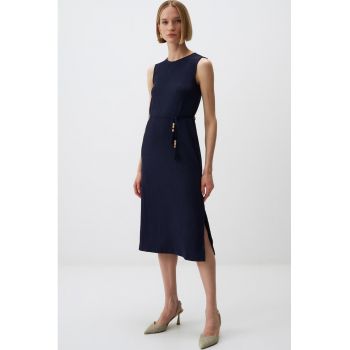Rochie striata cu slit lateral
