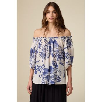 Bluza cu decolteu pe umeri si imprimeu tropical