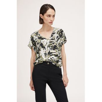 Bluza lejera cu decolteu in V