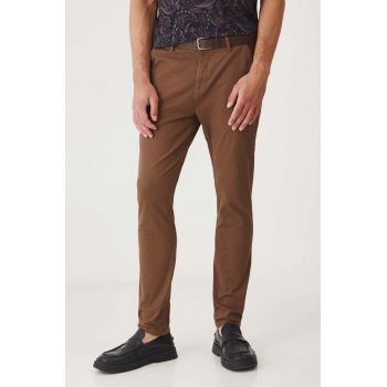 Medicine pantaloni barbati, culoarea maro, mulata