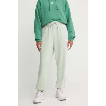 adidas pantaloni de trening din bumbac Essentials culoarea verde, modelator, IY4236