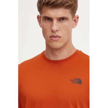The North Face tricou din bumbac S/S Redbox Celebration Tee barbati, culoarea portocaliu, cu imprimeu, NF0A87NV1I01 de firma original