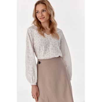 Bluza cu decolteu in V si model grafic